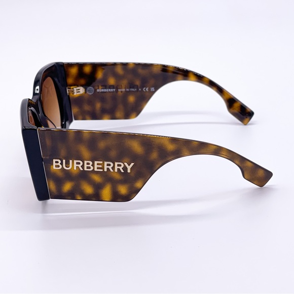 NEW BURBERRY BE4388 BURBERRY MADELINE BE4388U 3002/13 EYEWEAR BE4388 300213 - Picture 6 of 12